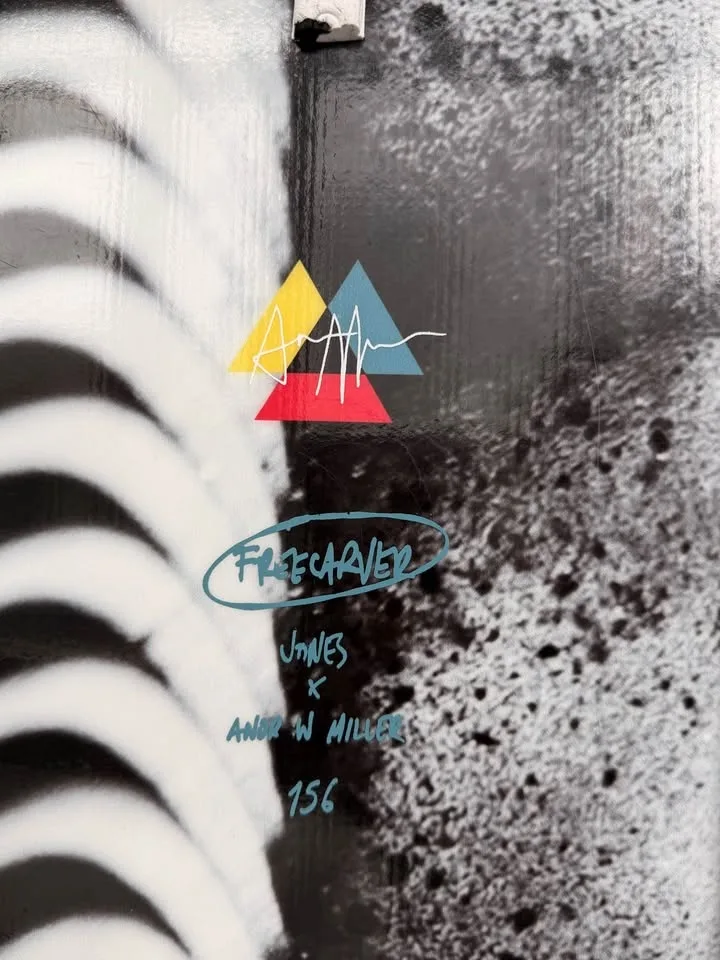 Limited Edition✨Jones Freecarver men’s snowboard image indicator(3)