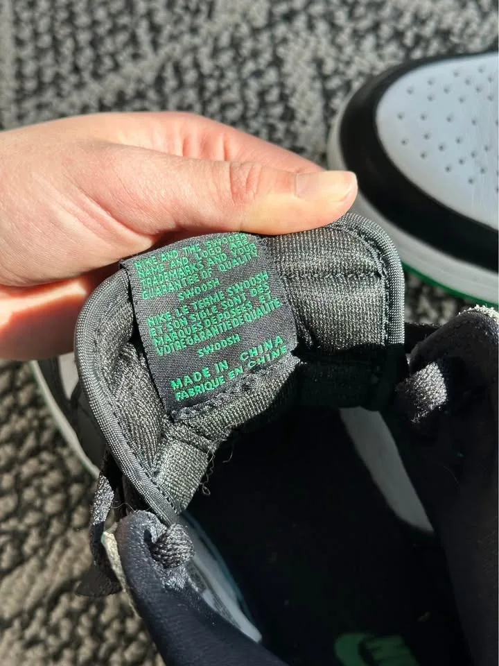 Nike green air Jordan image indicator(3)