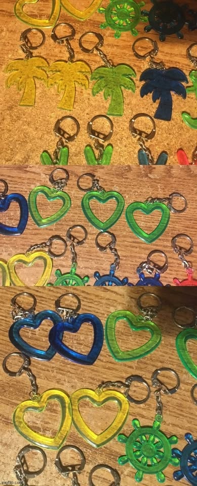 197X VENDING MACHINE TOY PLASTIC CHARMS KEYCHAIN HEART TREE ANCH - photo 4