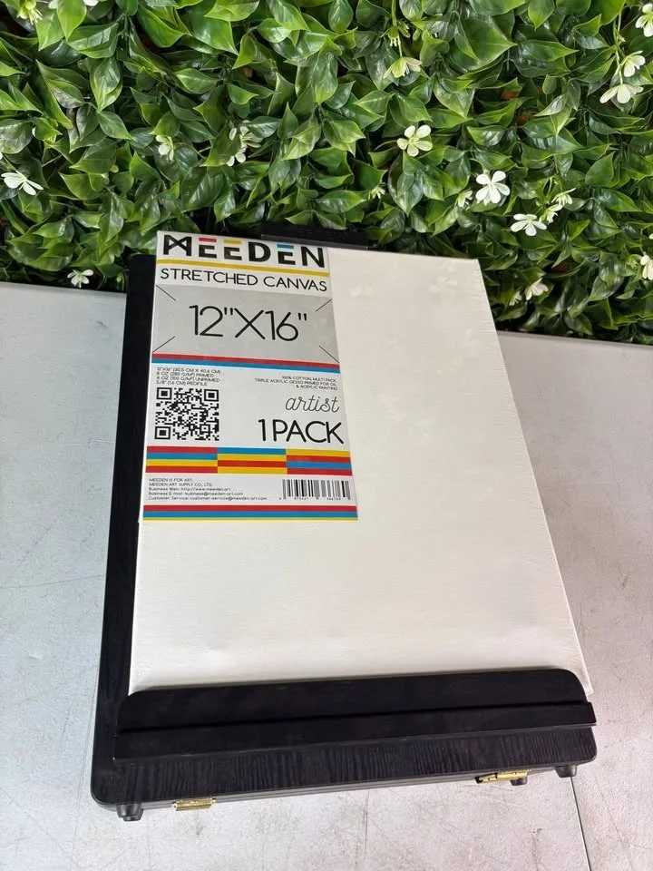 MEEDEN Artist Acrylic Painting Set with Black Tabletop Easel image indicator(2)