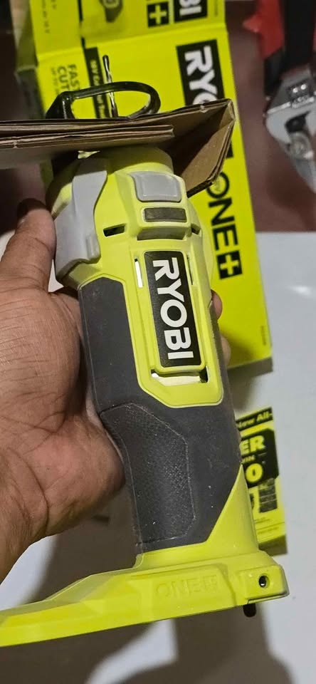Ryobi 18V Cut Out Tool cordless - photo 3