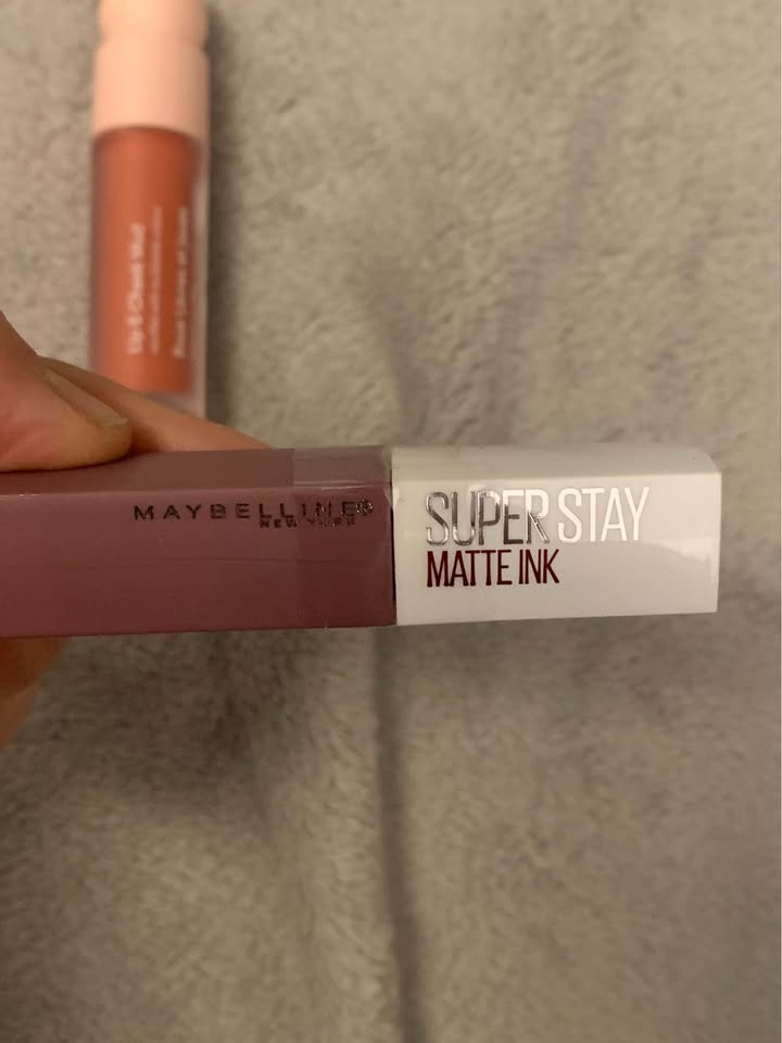 2 Lipsticks - photo 3