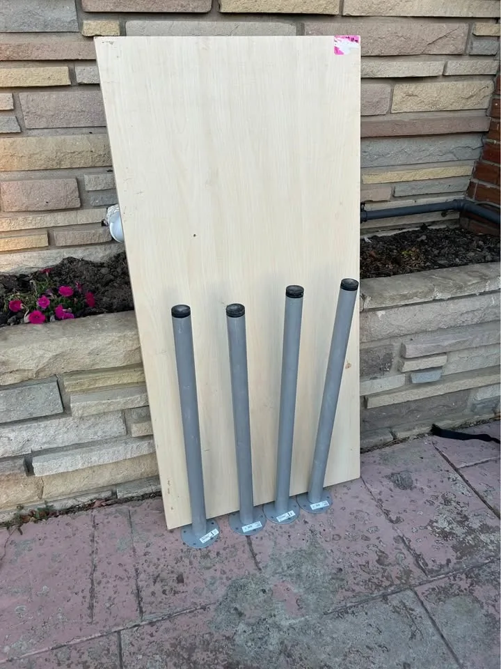 IKEA Linnmon/Adils table( work table / desk) image indicator(7)