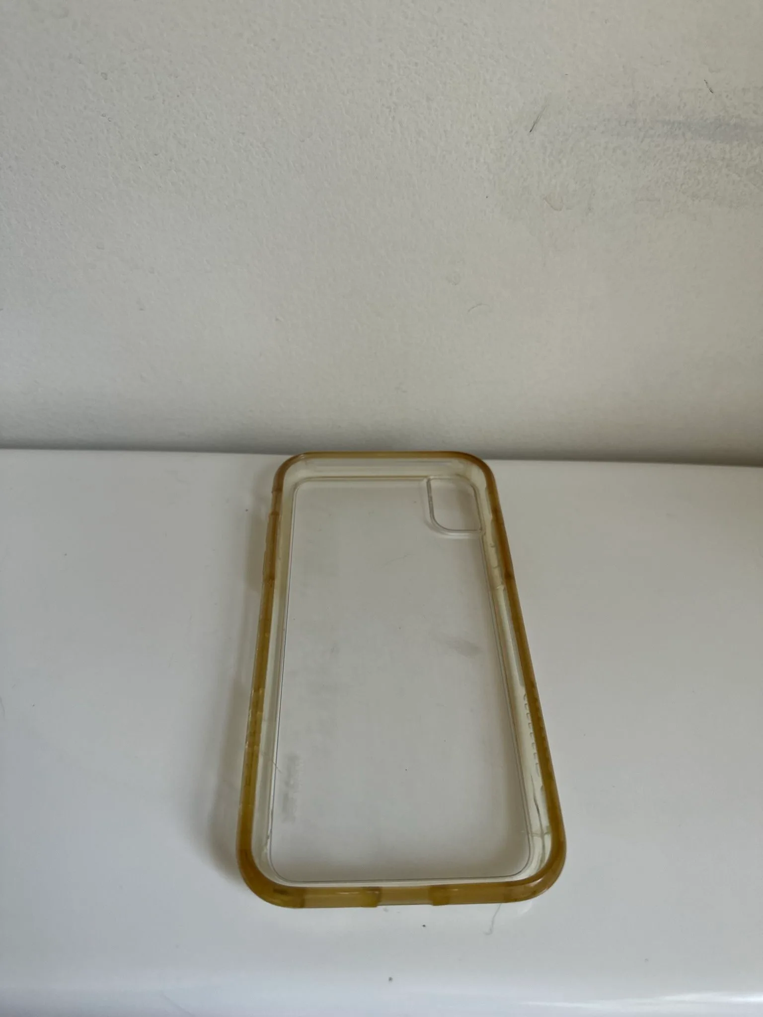 Pelican iPhone XR Case, Clear, #Cleanout image indicator(6)