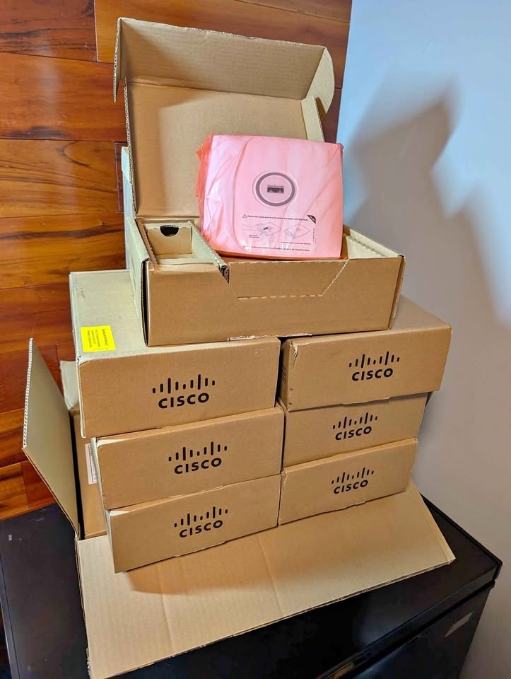 12× CISCO Air-AP1131G-A-K9 Wireless Access Point