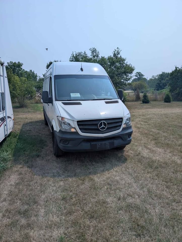 2018 Mercedes-Benz Sprinter 2500 Cargo - photo 3