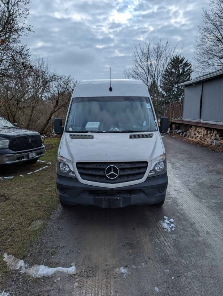2018 Mercedes-Benz Sprinter 2500 Cargo - photo 4