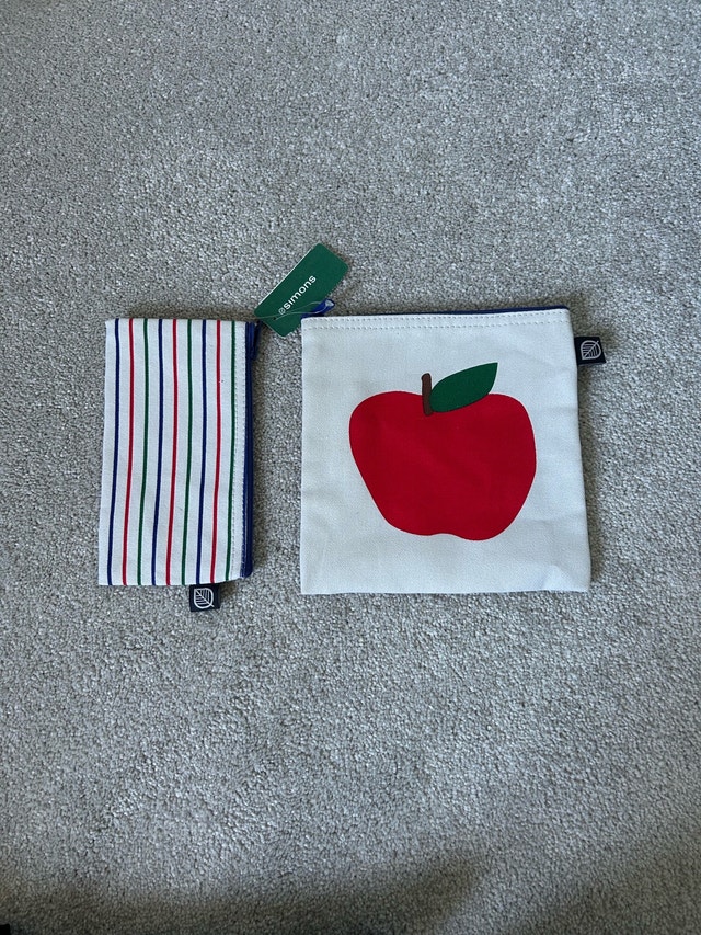 Colorful Dinosaur Toy Set with Socks and Pouches - photo 3