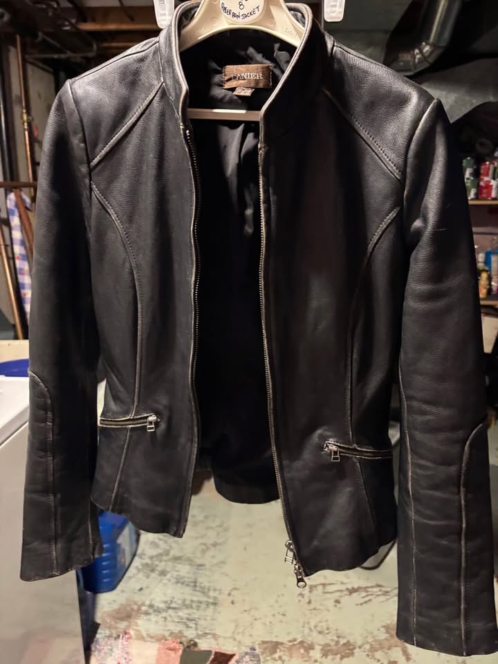 Vintage Danier Leather Motorcycle Jacket - XS - photo 2