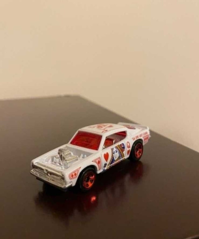 White 1969 Mattel Plymouth Barracuda Hot Wheels - photo 5