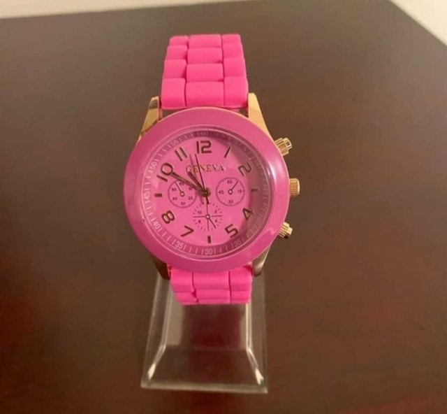 Brand New Geneva Pink Silicone Strap Watch