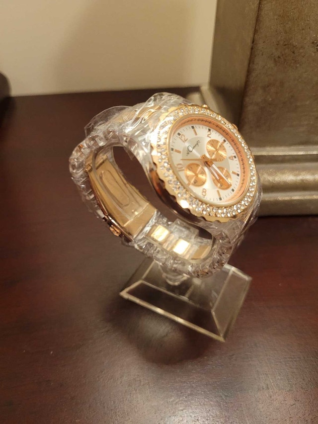 Brand New Women's Rose Gold with Diamond Crystal Accents Watch - photo 4