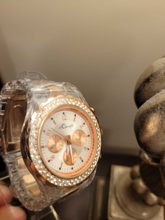 Brand New Women's Rose Gold with Diamond Crystal Accents Watch - photo 5