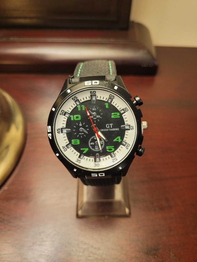 New Green Men’s Sport GT Grand Touring Fashion Watch