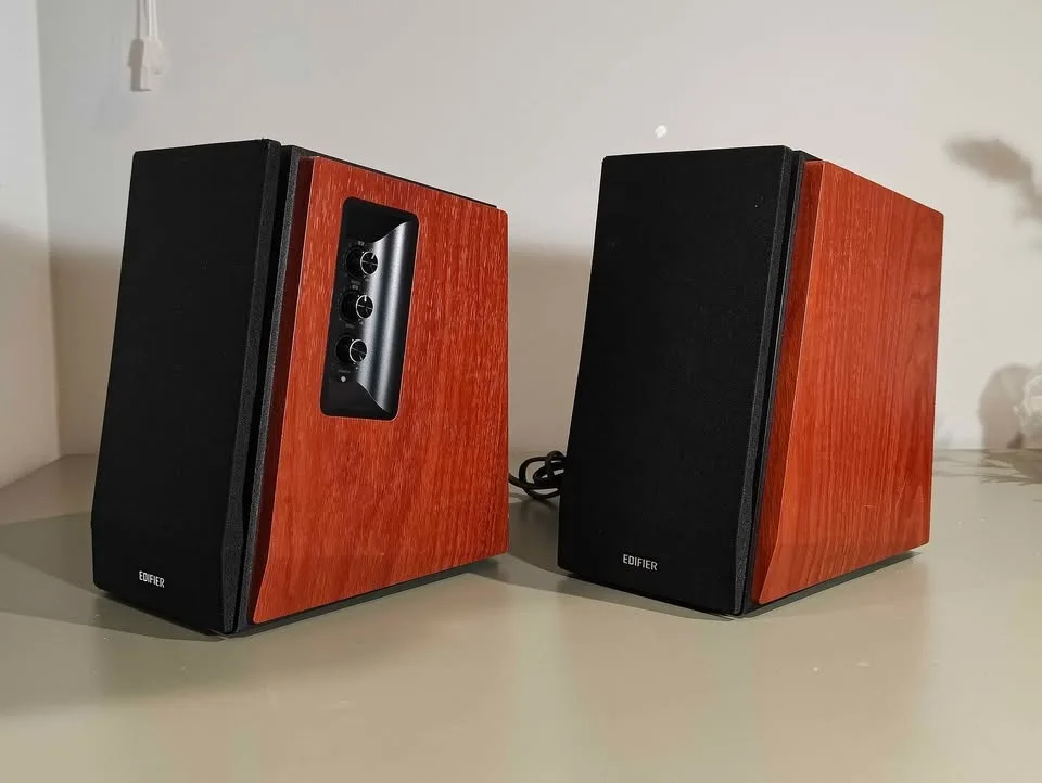 Edifier R1700BT - Bookshelf Bluetooth speakers image indicator(2)