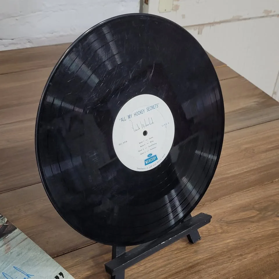 Frank Mahovlich "All My Hockey Secrets" Record LP image indicator(9)