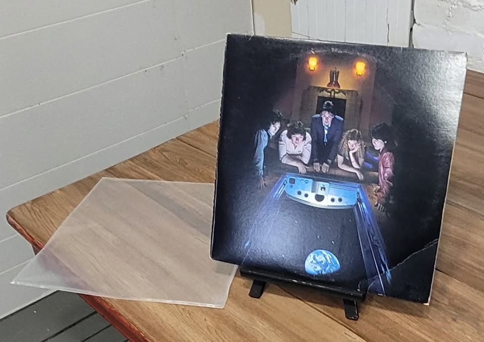 Wings "Back to the Egg" vinyl record LP 1979 - photo 2