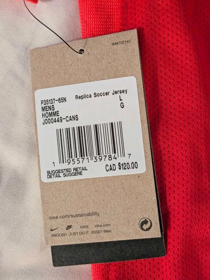 BNWT: Nike Canada Soccer Jersey - Men's Large image indicator(5)