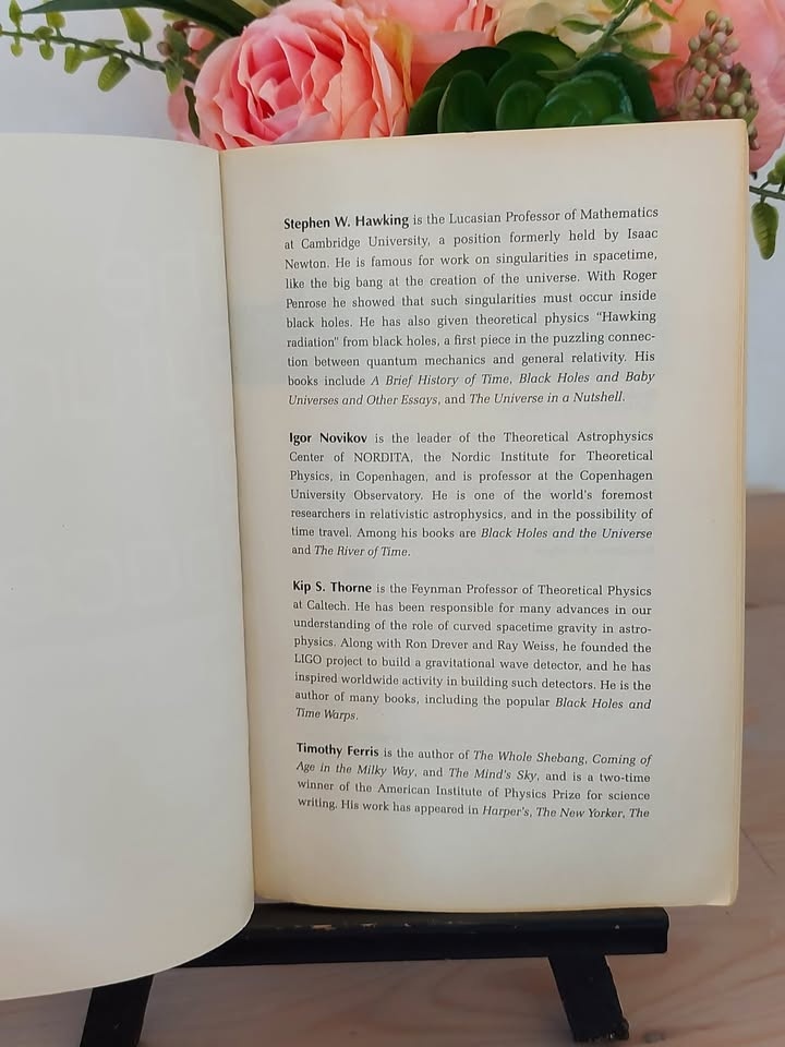 The Future of Spacetime book by Stephen W. Hawking - photo 5