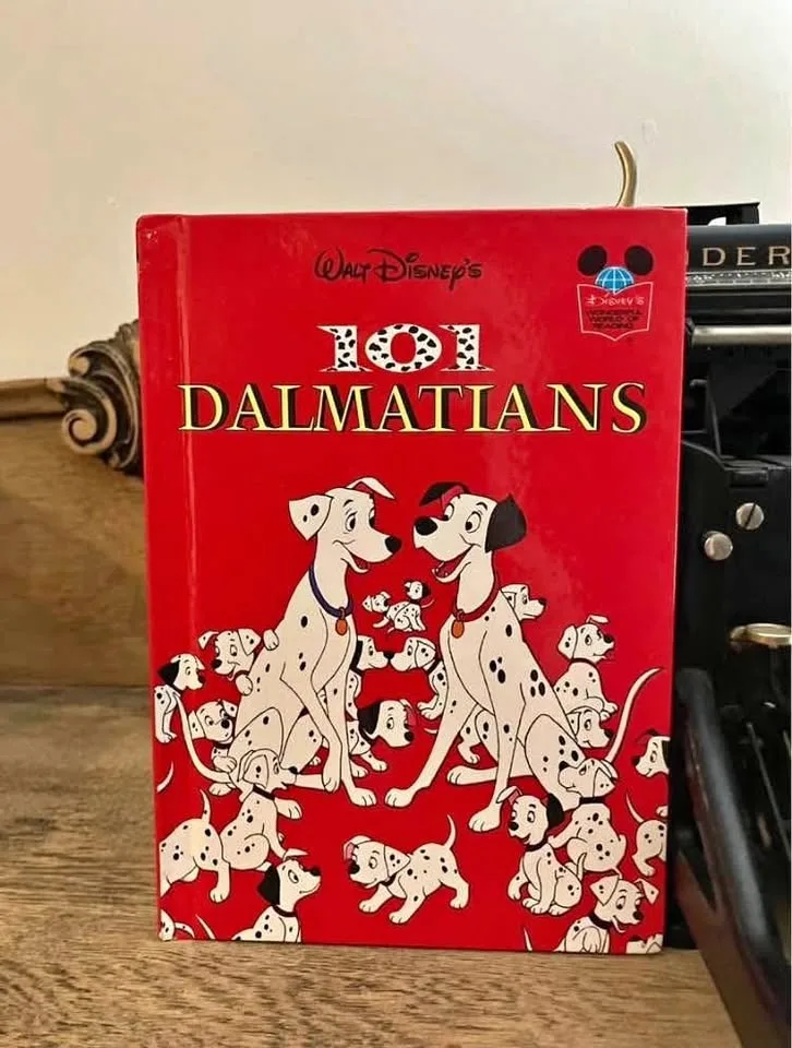 WALT DISNEY'S 101 DALMATIANS 1981 VINTAGE