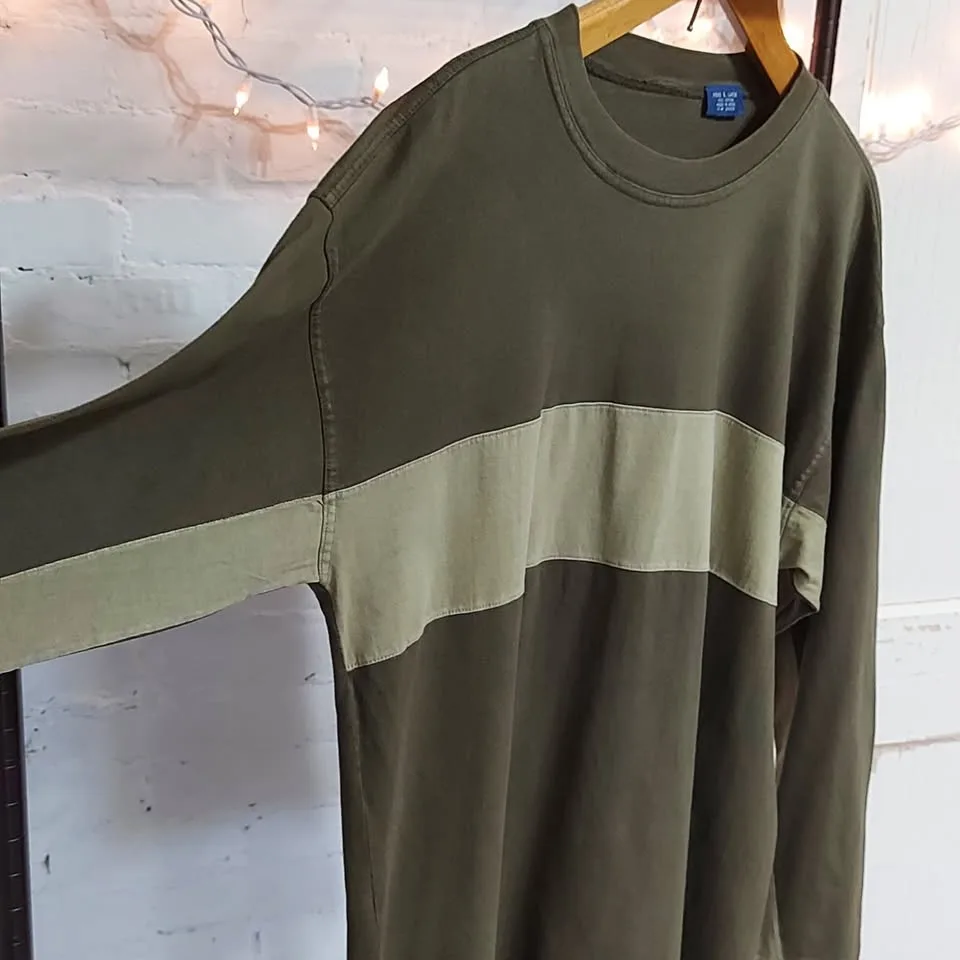 Men's size large 100% cotton long sleeve shirt image indicator(3)