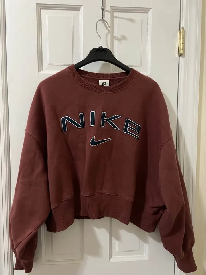 Nike Phoenix Fleece image indicator(2)