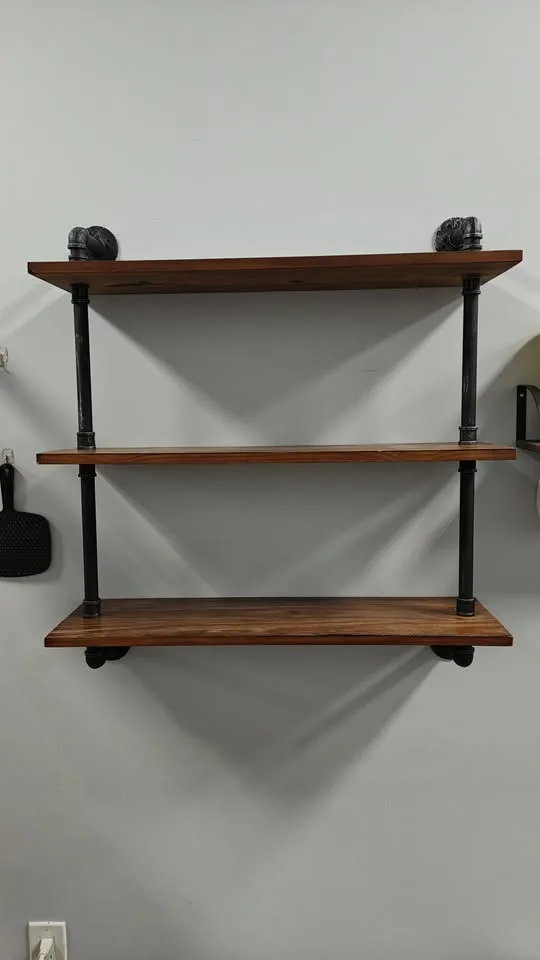 Industrial Pipe Wall Shelf / Floating Bookshelf – Like New image indicator(3)