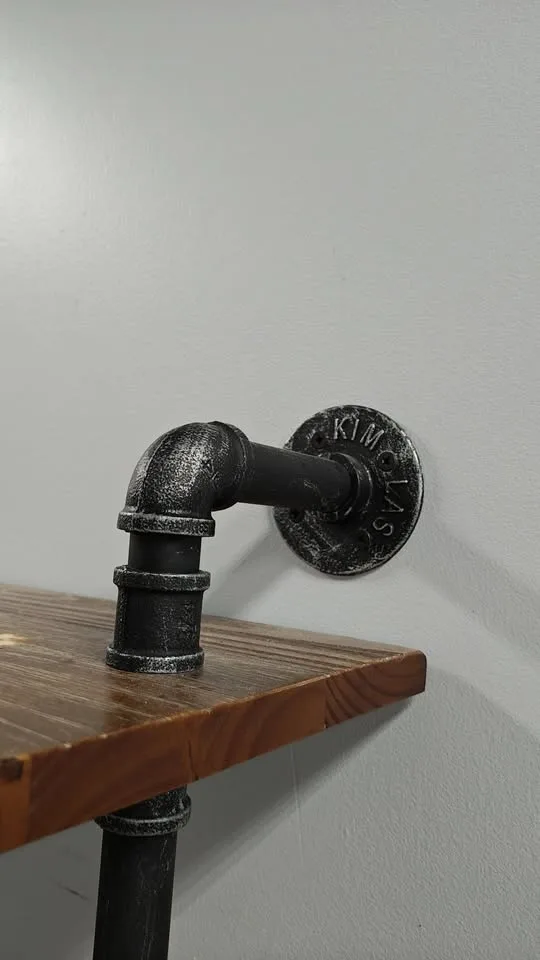Industrial Pipe Wall Shelf / Floating Bookshelf – Like New image indicator(4)