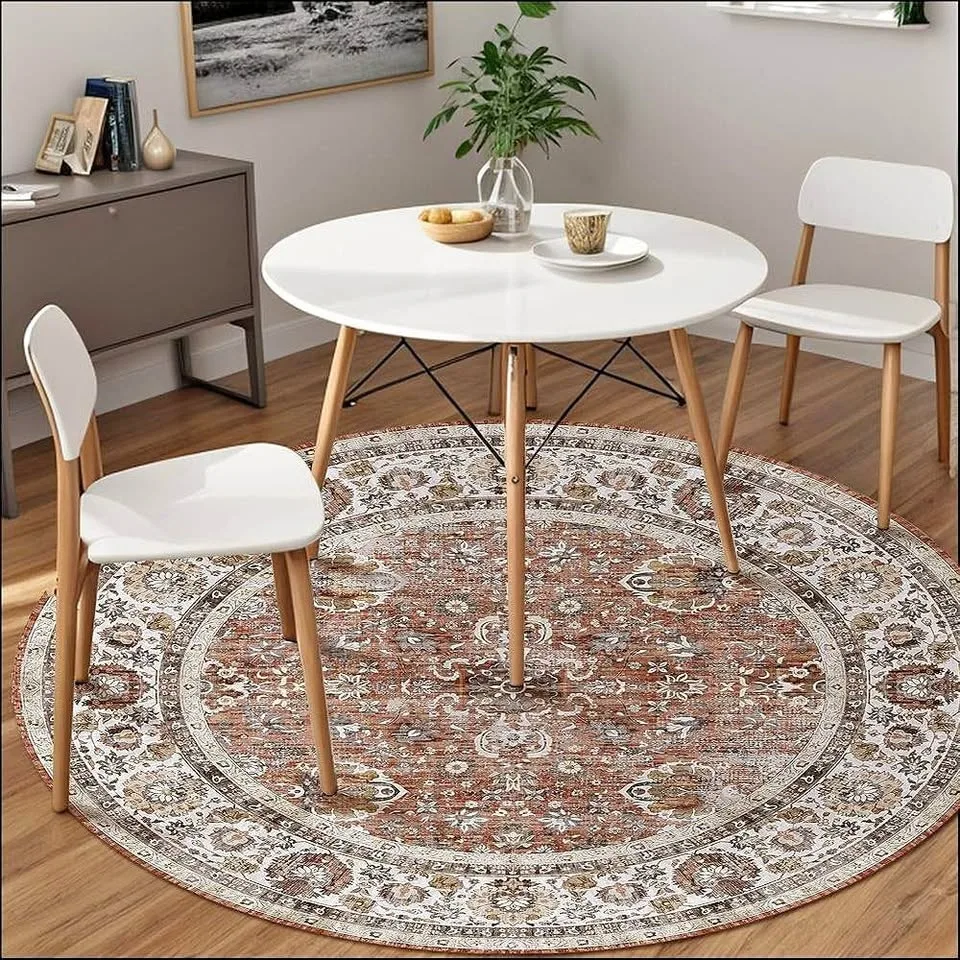 Brand new Round Rug 5ft Area Rug , price is firm!
