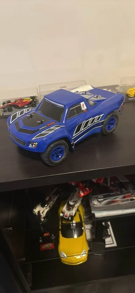 Traxxas LaTrax R/C Car image indicator(6)