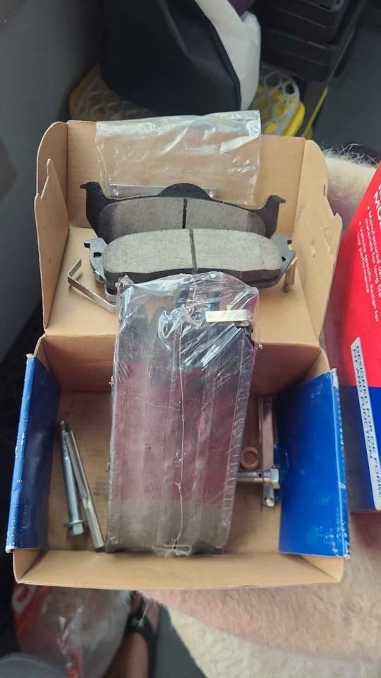 Brake pads and ignition coils - photo 2