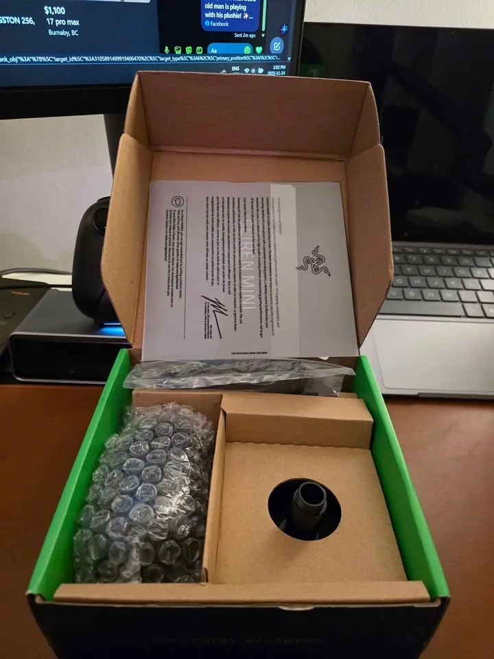 Razer Seiren Mini compact USB condenser mic image indicator(2)