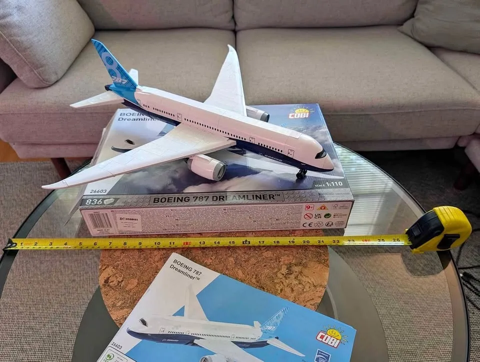 COBI Boeing 787 (assembled brick model)