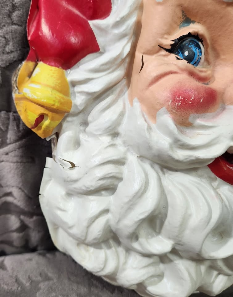 Beautiful vintage Univeral Lites Santa Face from the 1950s - photo 3
