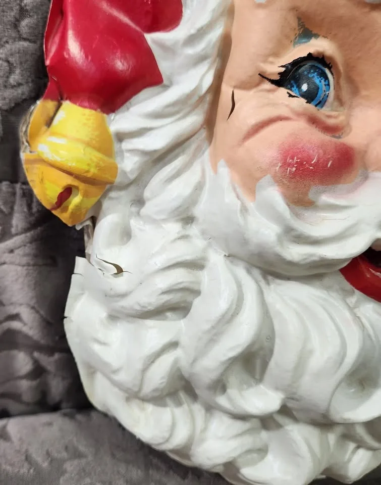 Beautiful vintage Univeral Lites Santa Face from the 1950s image indicator(3)