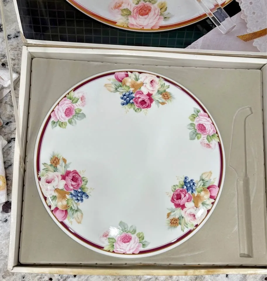 Mikasa Bone China Serving Plate