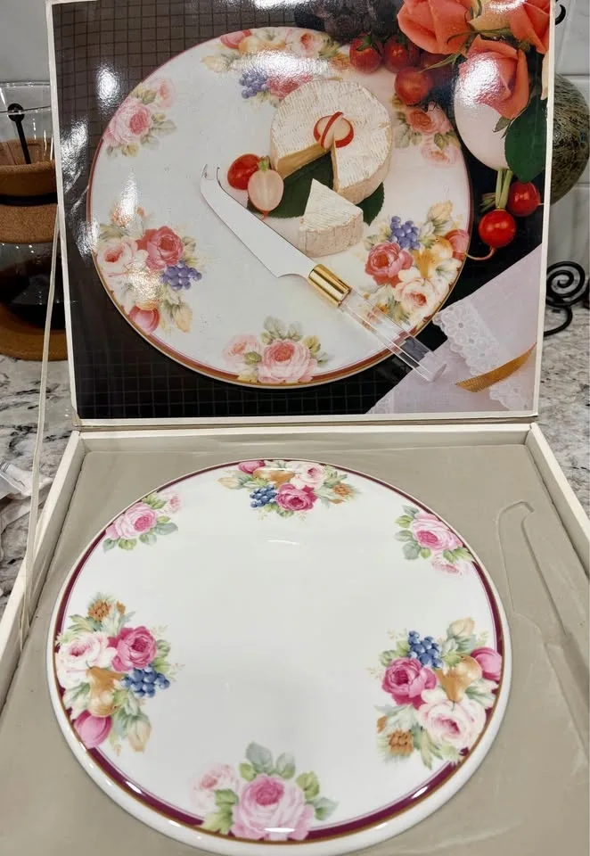 Mikasa Bone China Serving Plate image indicator(6)