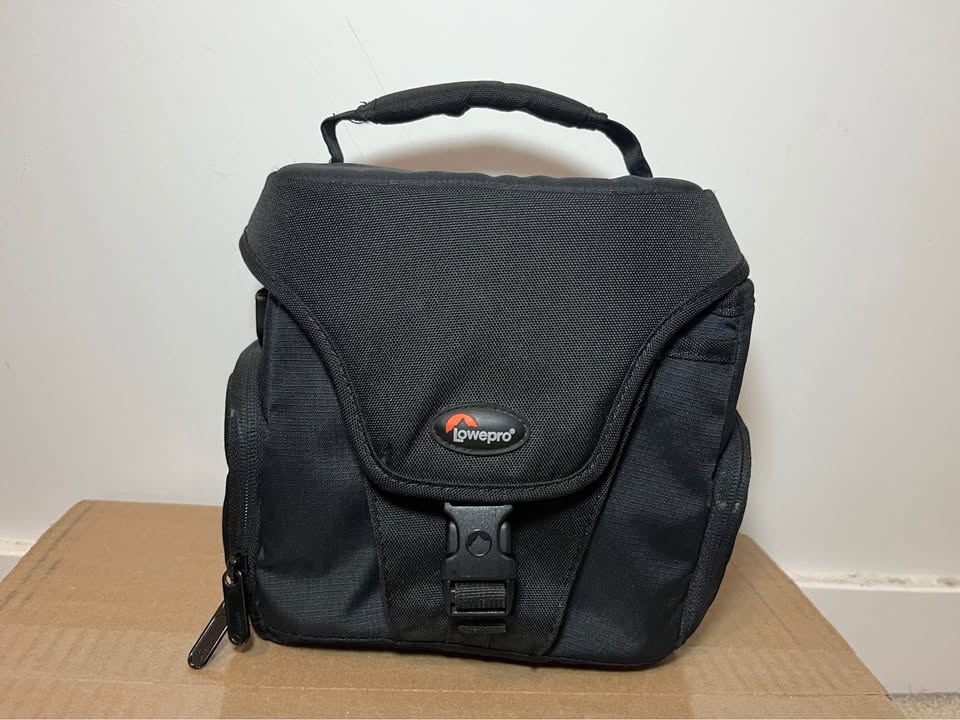 Canon EOS 60D + EF 18-135mm lens+ EF 50mm II lens+ bag... - photo 5