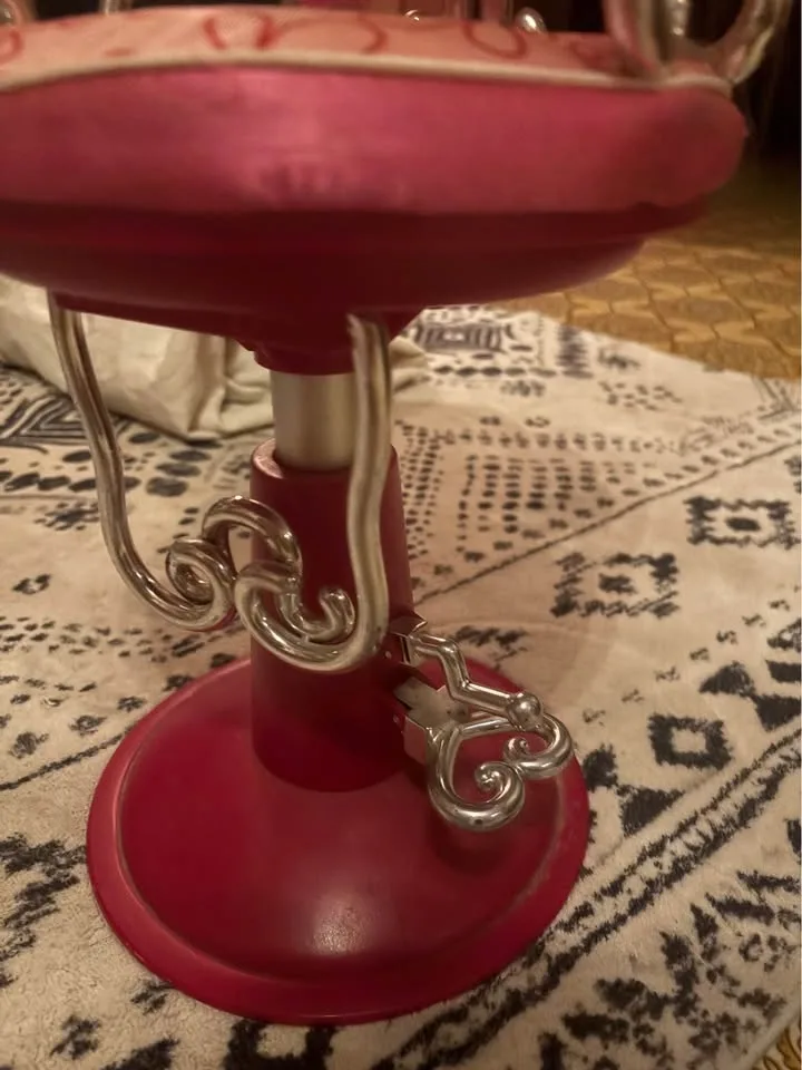 Our Generation Sitting Pretty Salon Chair (Hot Pink) image indicator(2)