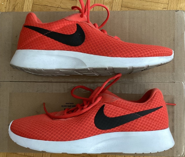Men's Nike Tanjun Shoes (Tangerine / Black) - 11.5 - photo 2