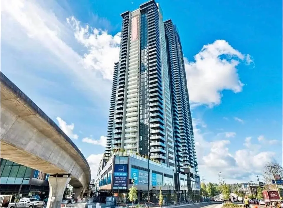 2 Beds 2 Baths - Apartment