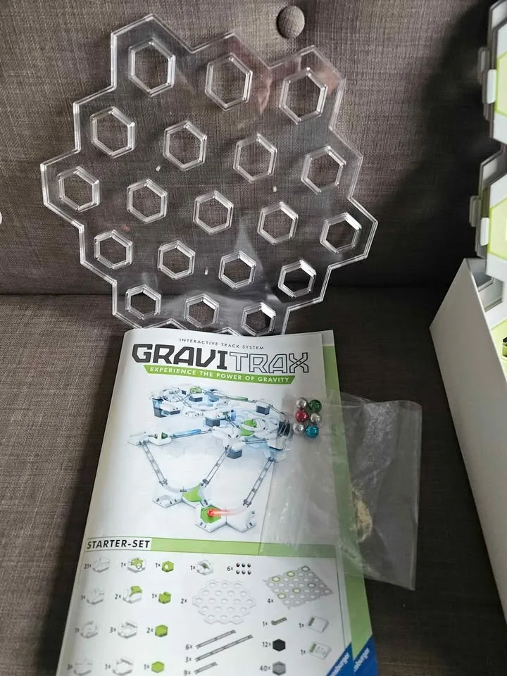 Game Experience the Power of Gravity image indicator(2)