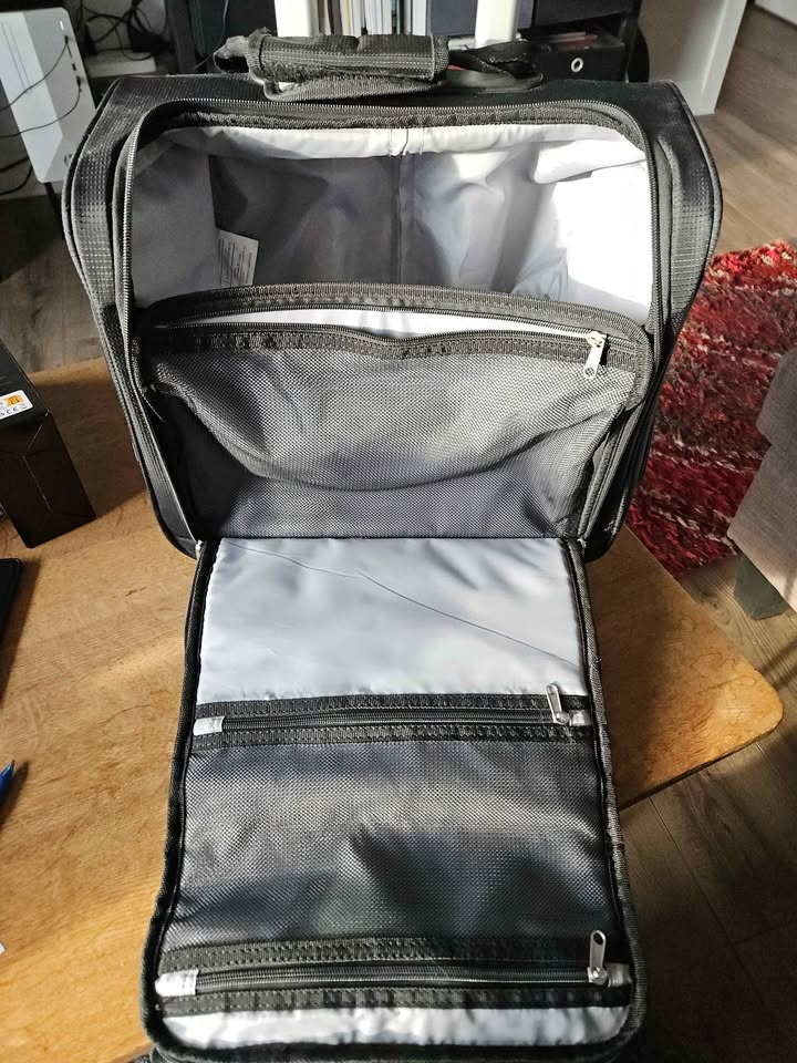 15 Inch Under Seat Bag - Carry On Suitcase, Black - photo 3