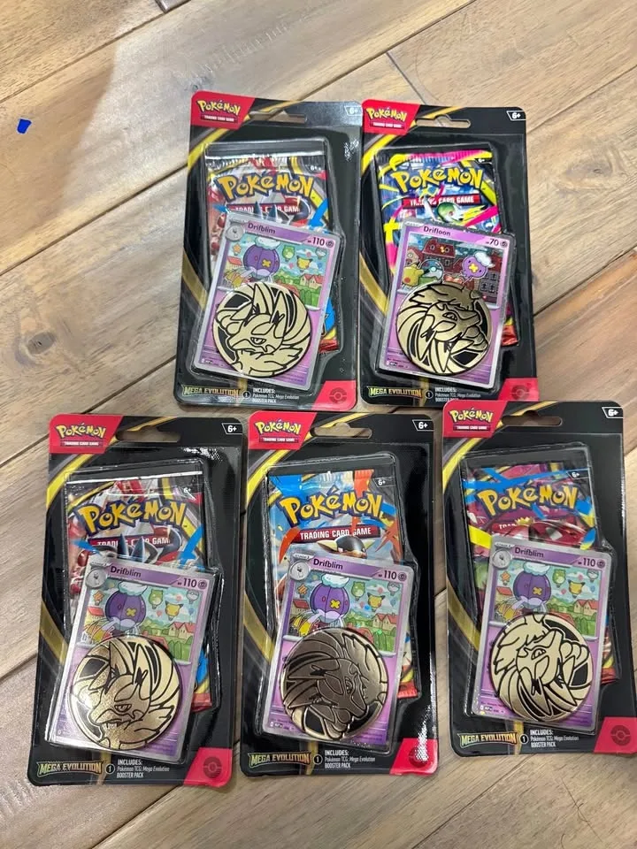 Single Pack Blister: Drifloon & Drifblim (sold seperately)