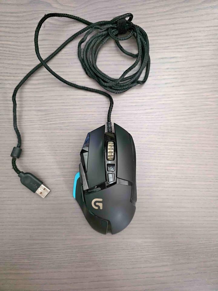 Logitech G502 Wired Mouse