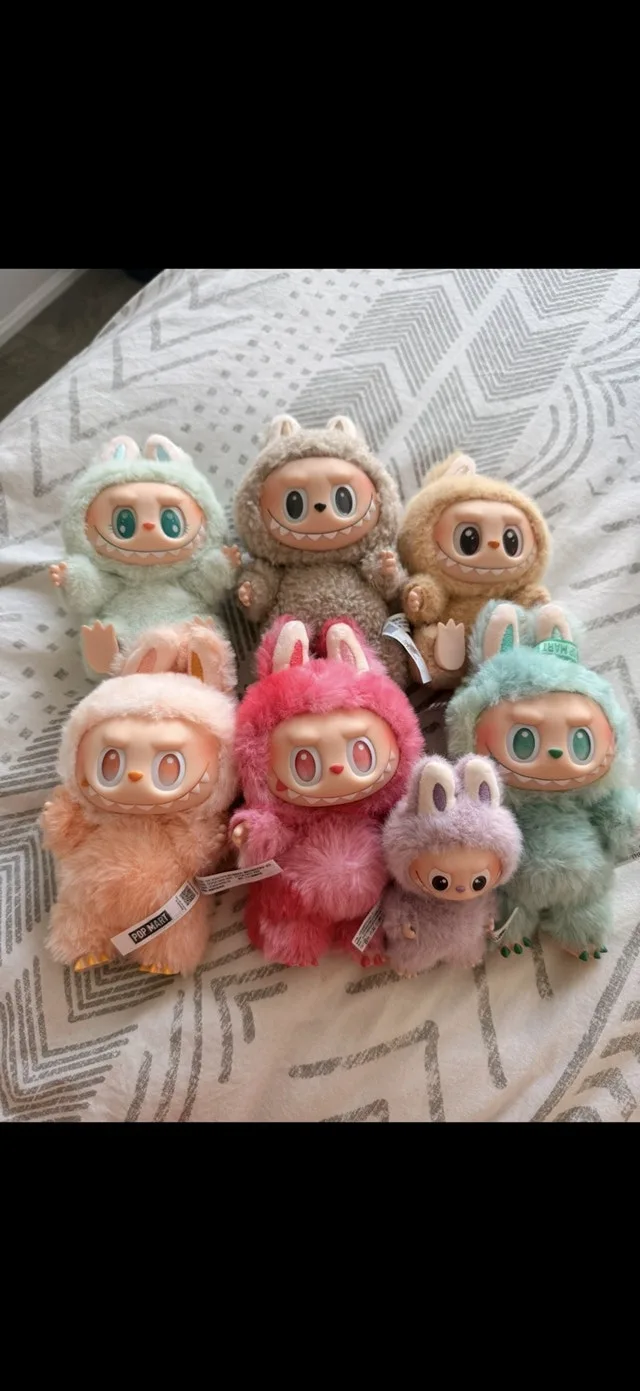 Labubu Pop Mart