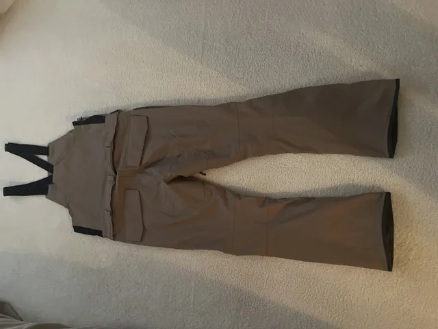 Volcom GORTEX Ski/Snowboard Pants Used Once image indicator(5)