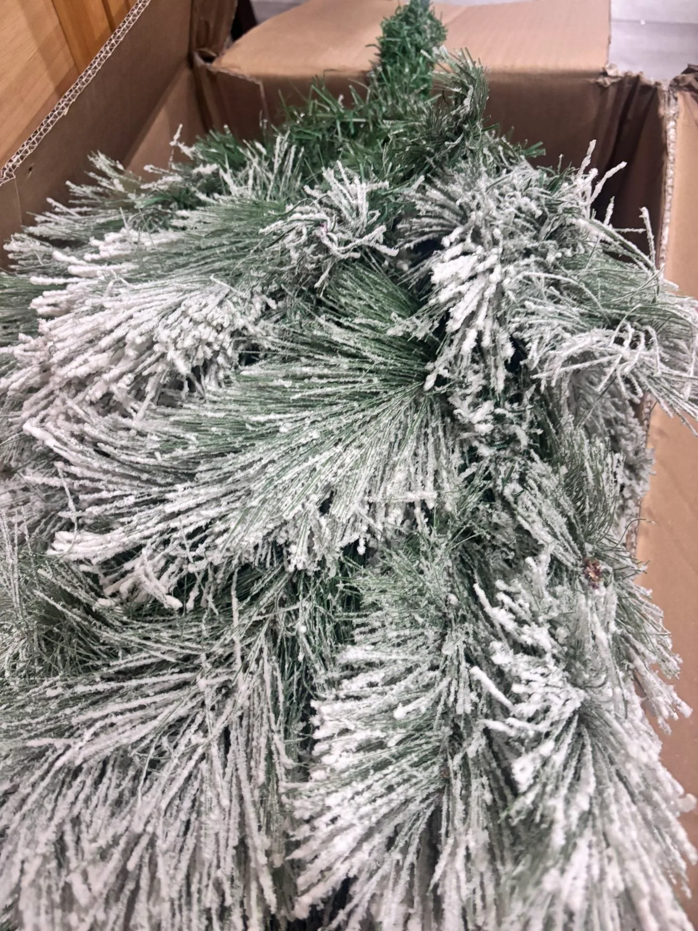 Costway 6FT Flocked Christmas Tree image indicator(5)