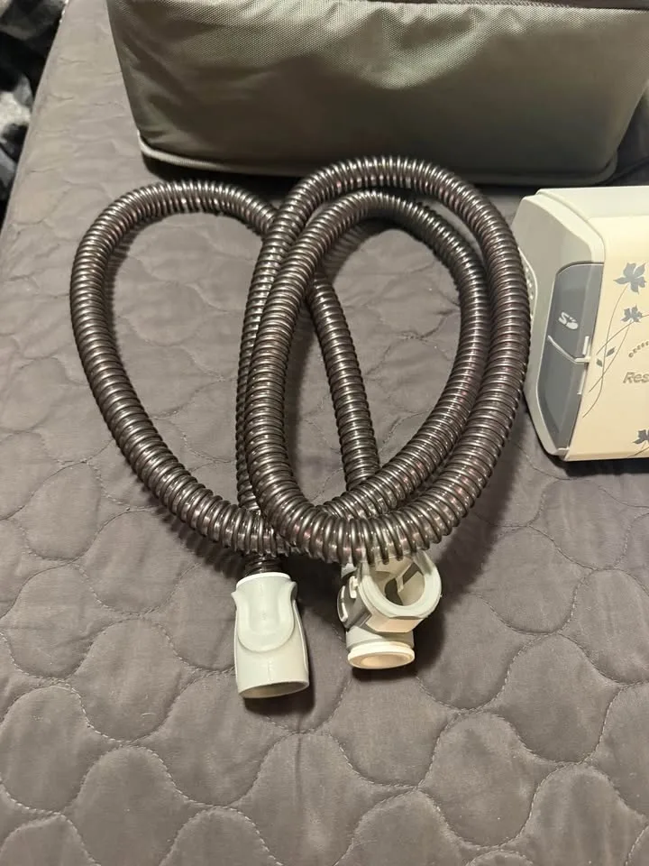 Airsense 10 for repair 225 hours with heated hose image indicator(3)