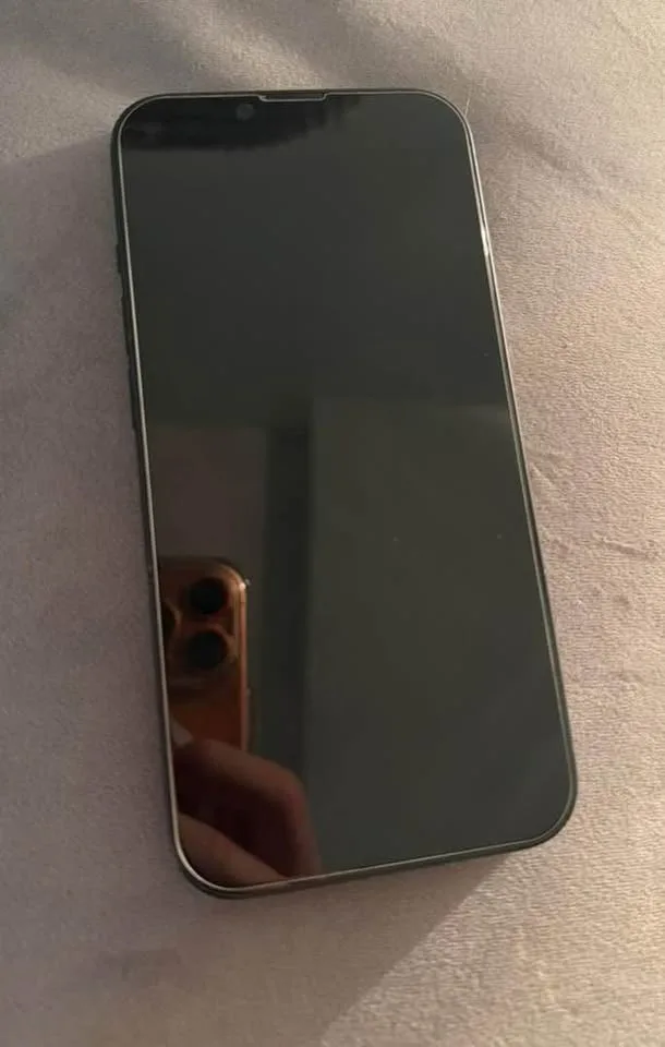 iPhone 14 - Navy Blue image indicator(2)